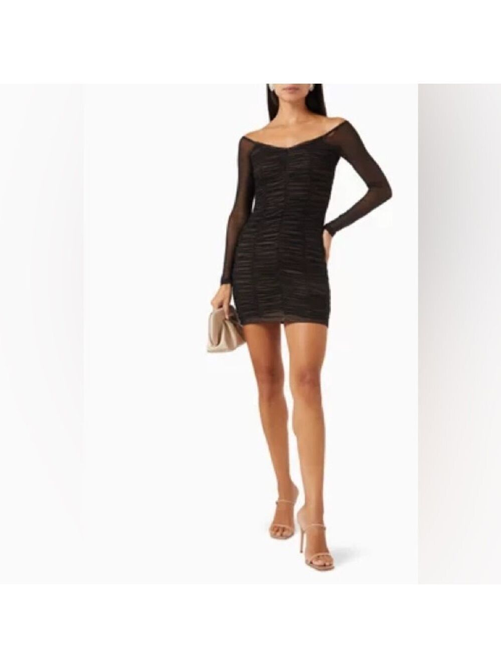 NWT $129 GOOD AMERICAN
Ruched Off-shoulder Mini Dress in Mesh -Small - Picture 3 of 13